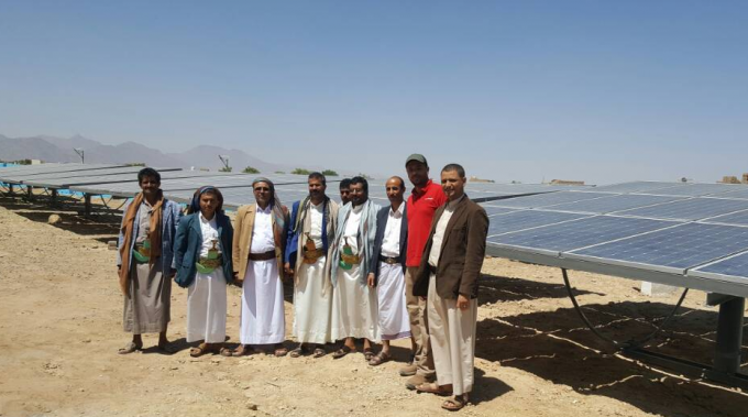 inverseur solaire du pompage de l'eau 90kw pour l'approvisionnement en eau de village au Yémen